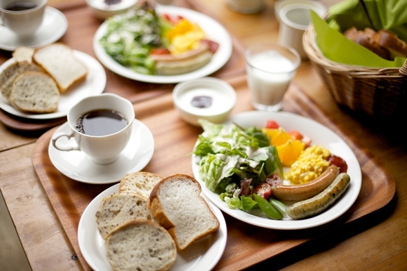 ◆かやぶき古民家　本館◆　自慢の洋朝食付き　【基本宿泊プラン】